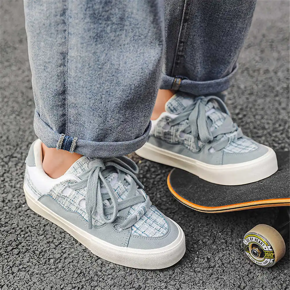 Sepatu bot krem wanita, dengan - Office Tech Supply ulasan dan harga